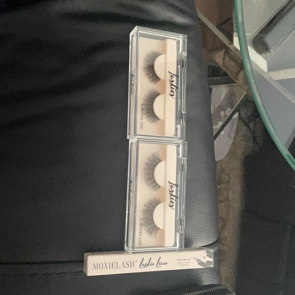 COPY - Moxie lash lashes
